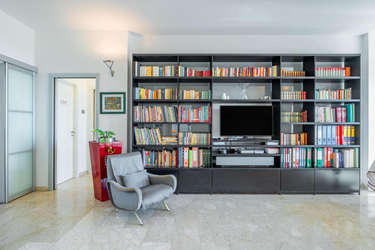 Catania Seaview Apartment With Balcony Exteriör bild