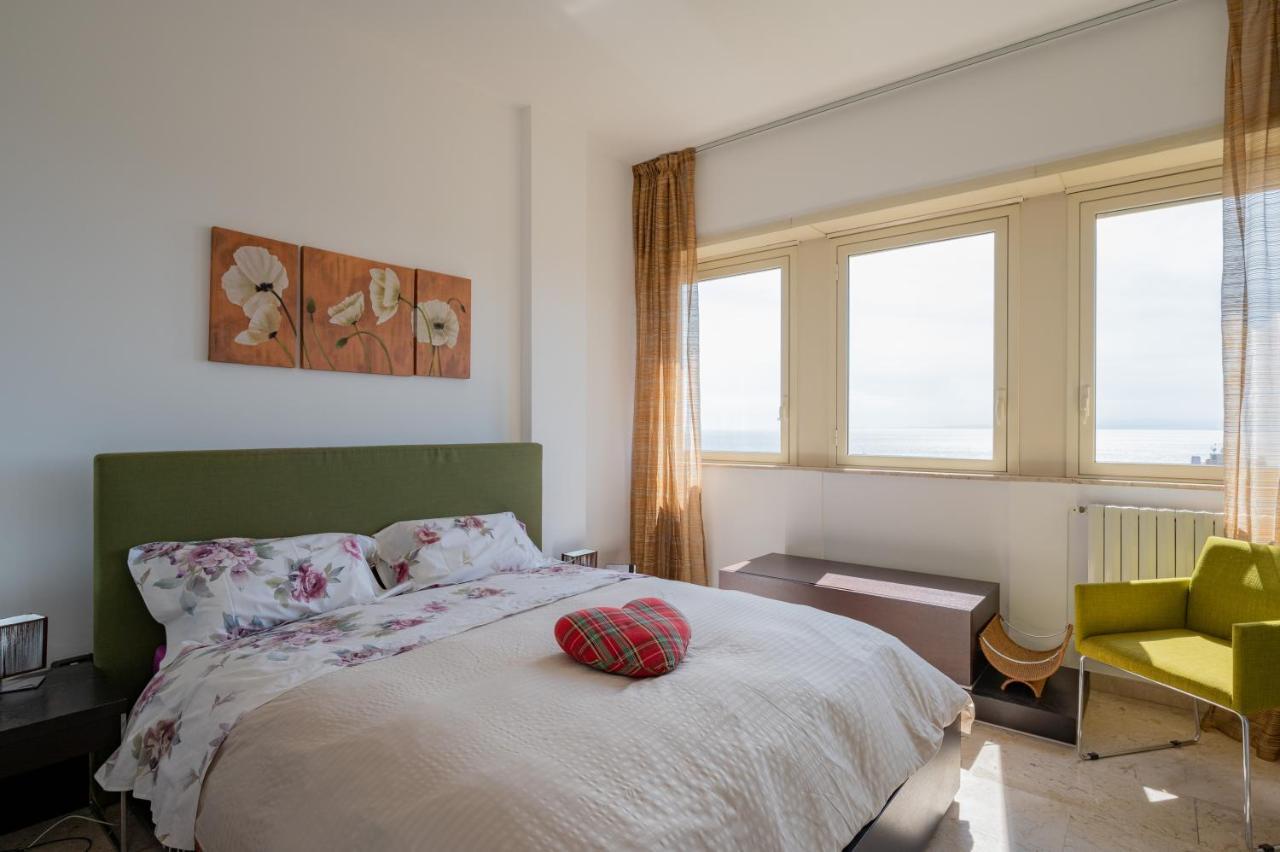 Catania Seaview Apartment With Balcony Exteriör bild
