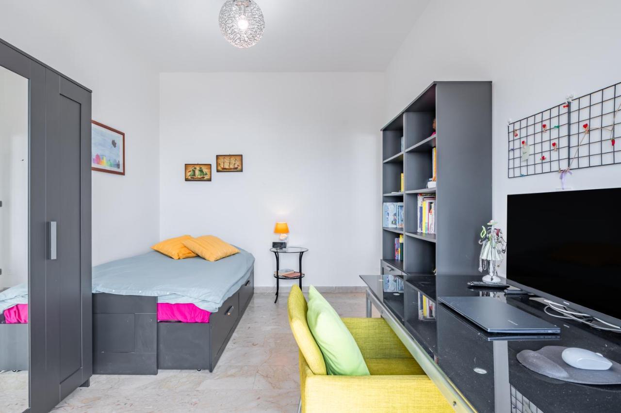 Catania Seaview Apartment With Balcony Exteriör bild