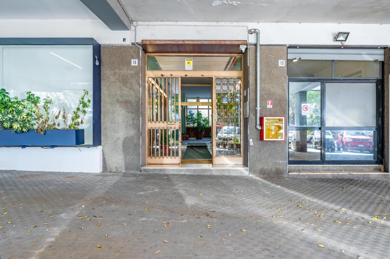 Catania Seaview Apartment With Balcony Exteriör bild